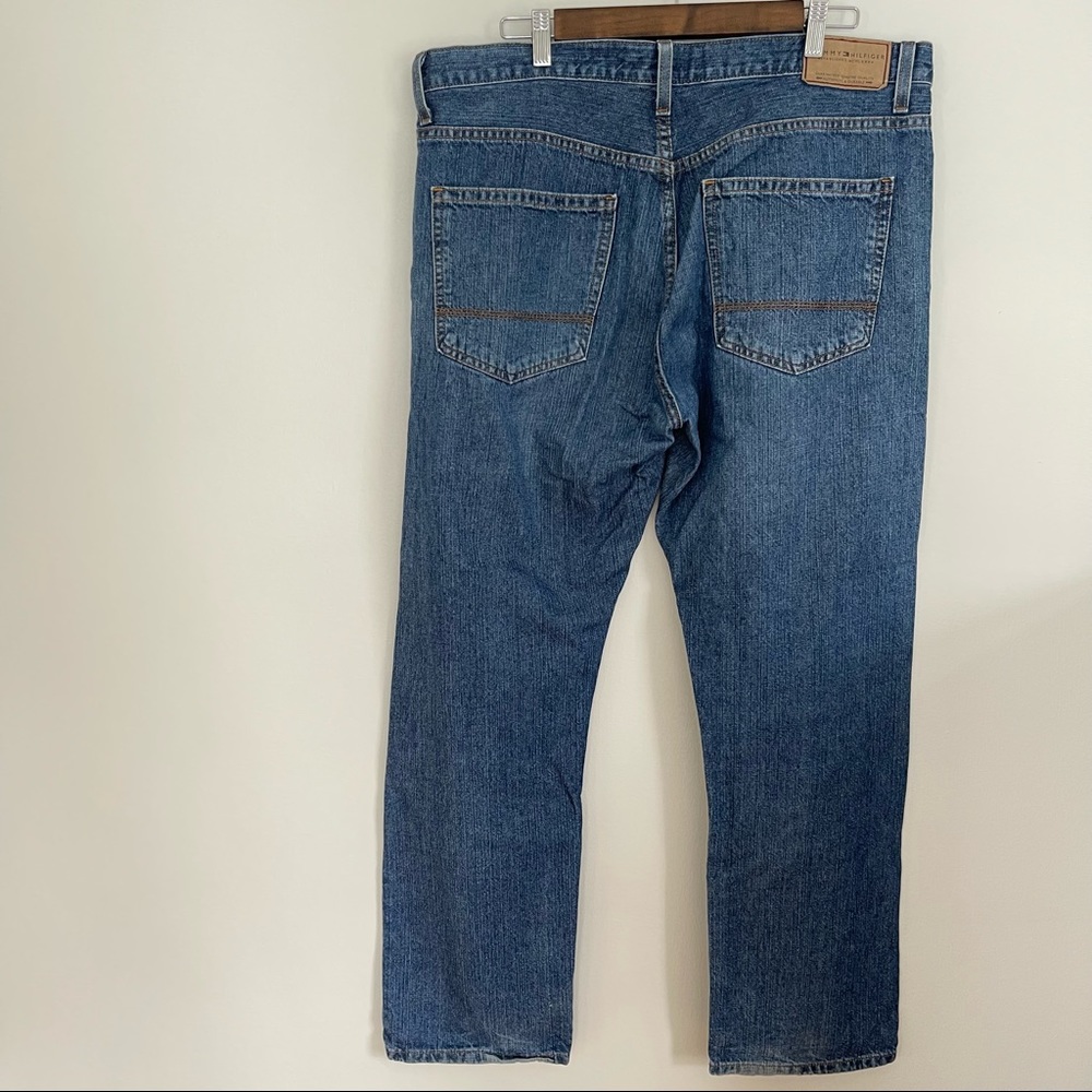 💐 2 for $20!! 💐 Men’s Tommy Hilfiger Classic fit Jeans - Picture 9 of 15